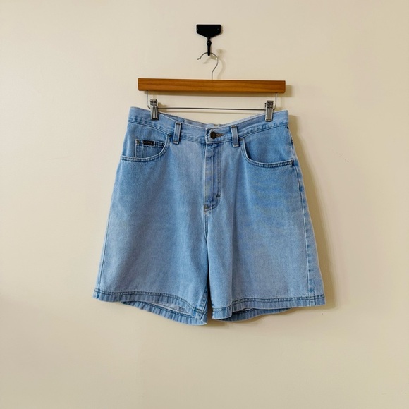 vintage lightwash RIDERS denim shorts - Picture 2 of 8